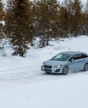 SUBARU-LEVORG-65